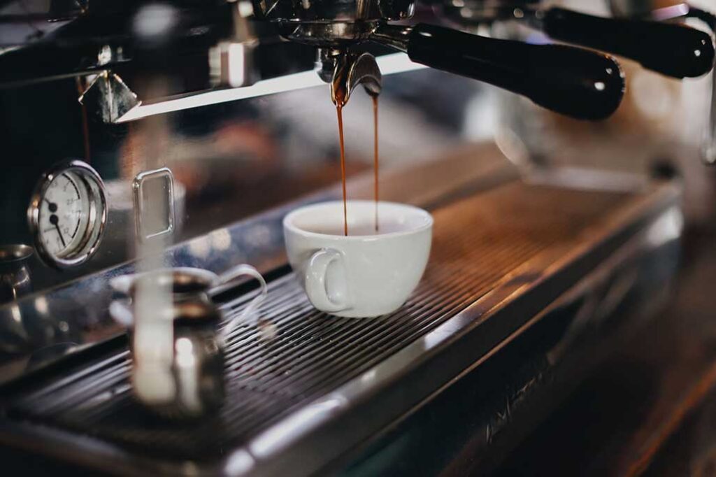 Brew Espresso or Coffee for a Hot Retreat